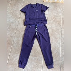 Figs Medium Scrubs Purple Shadow Zamora and Catarina